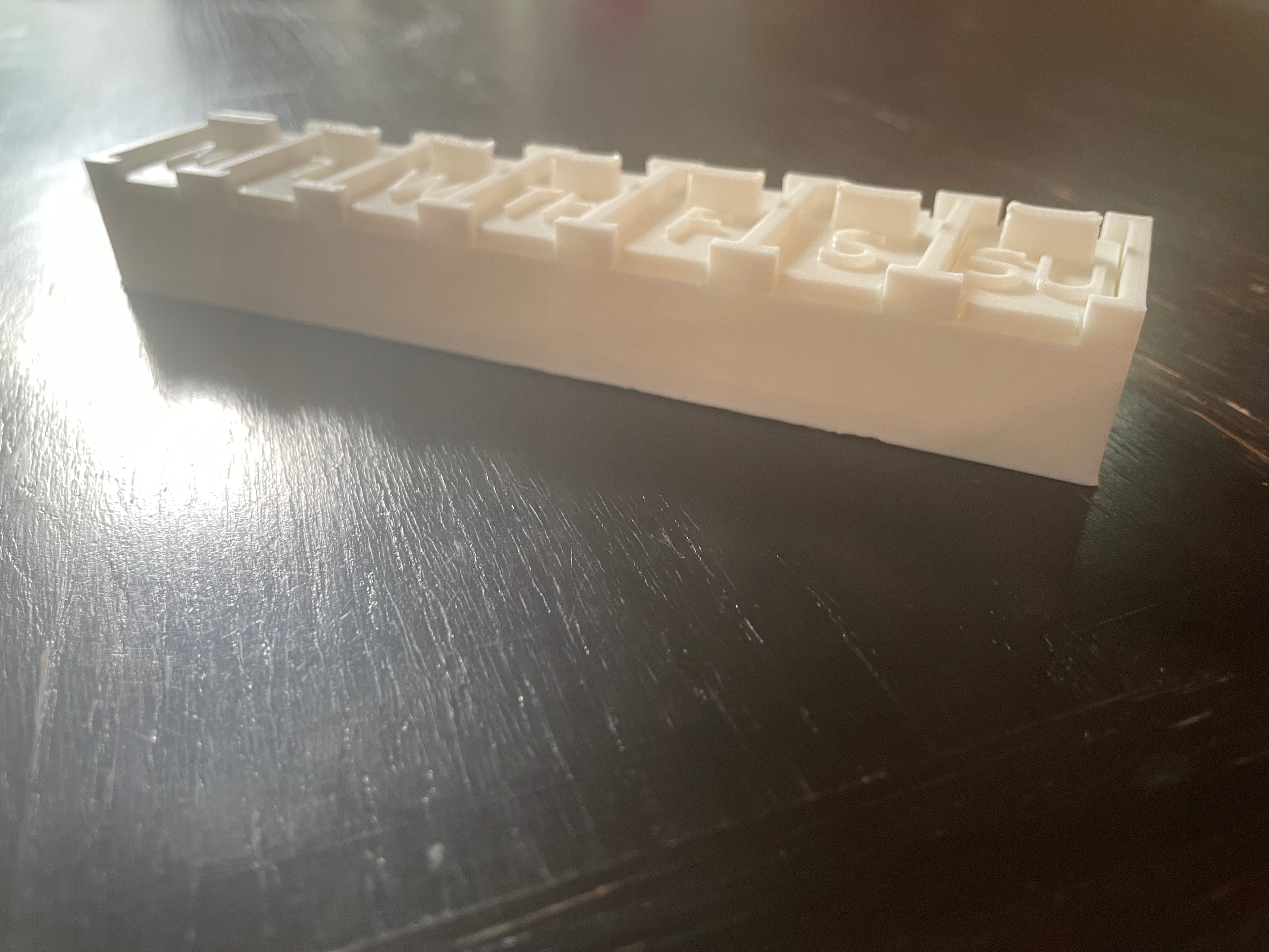 Pill container